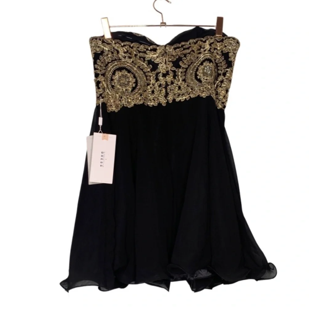 NWT Strapless Formal Dress - Picture 3 of 5